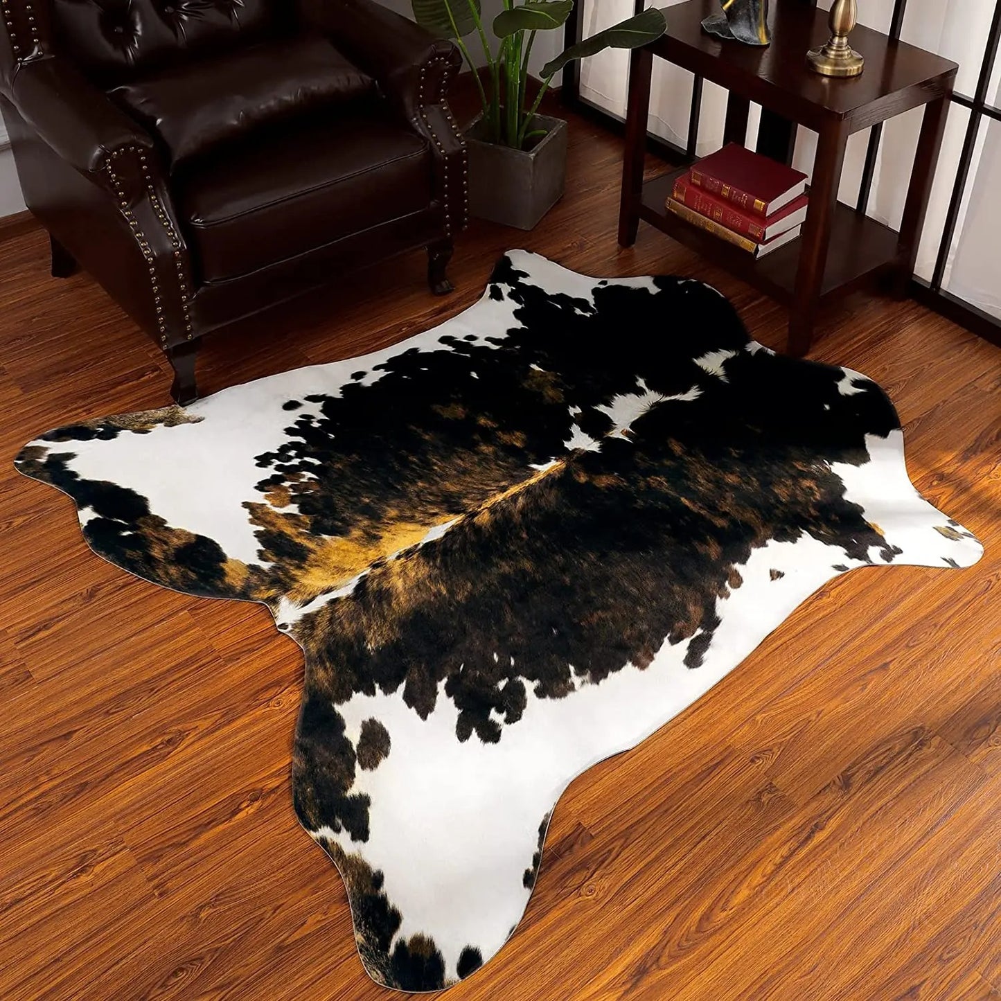 Western Bathroom Cowhide - Black